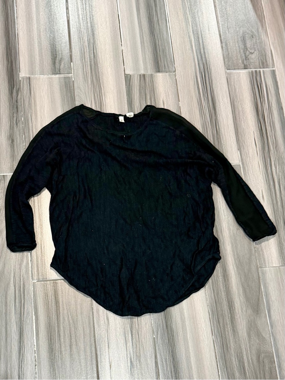 Moth Black Scoop-Hem Lightweight Long Sleeve Tee